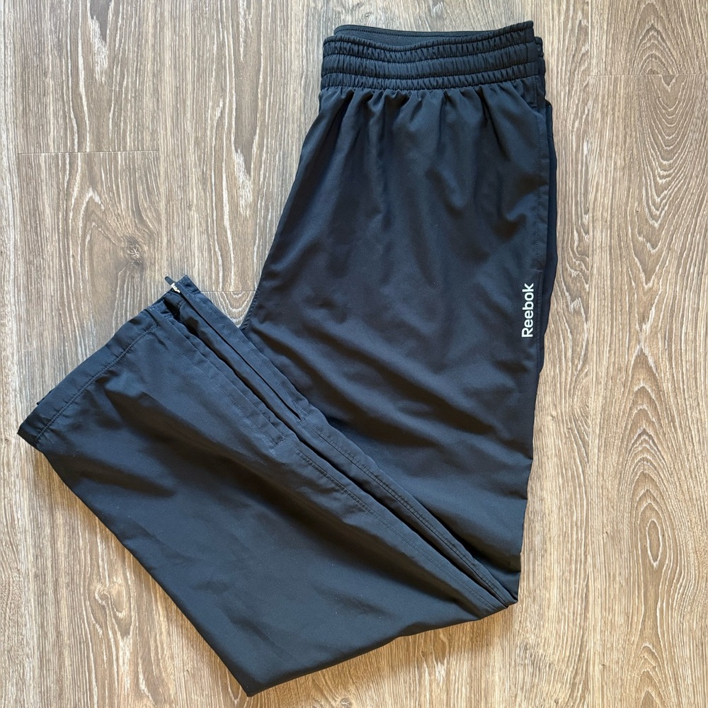 Reebok Black Athletic Pants w/ Zip Cuffs (Size XL / 40-42)